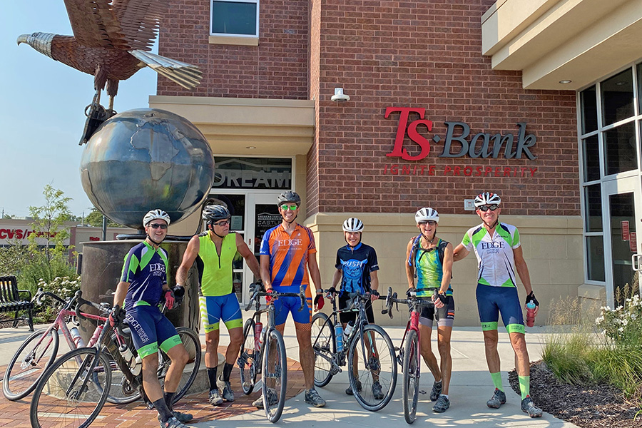 dave wise with his bank at the ts bank downtown council bluffs location