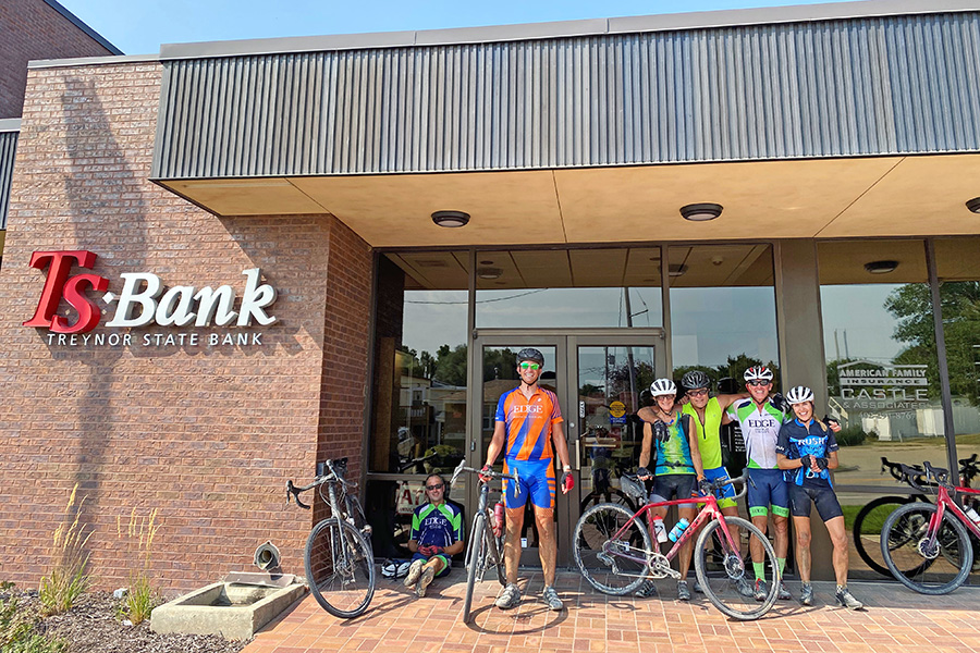 dave wise with his bank at the ts bank treynor location