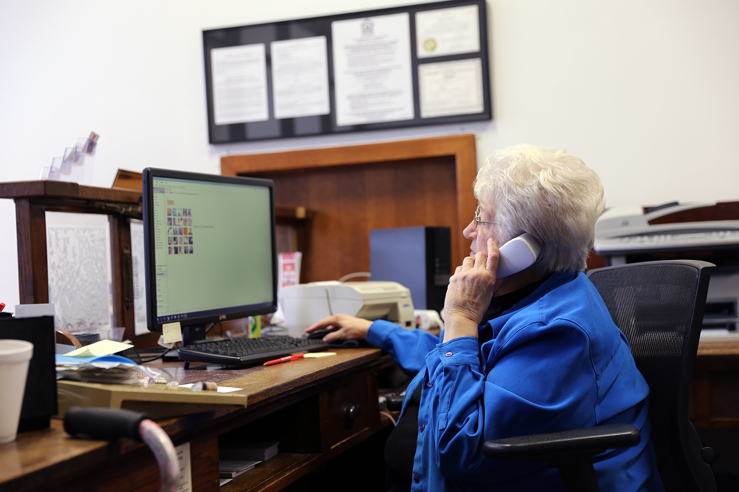 vicky putnam on the phone at macedonia branch