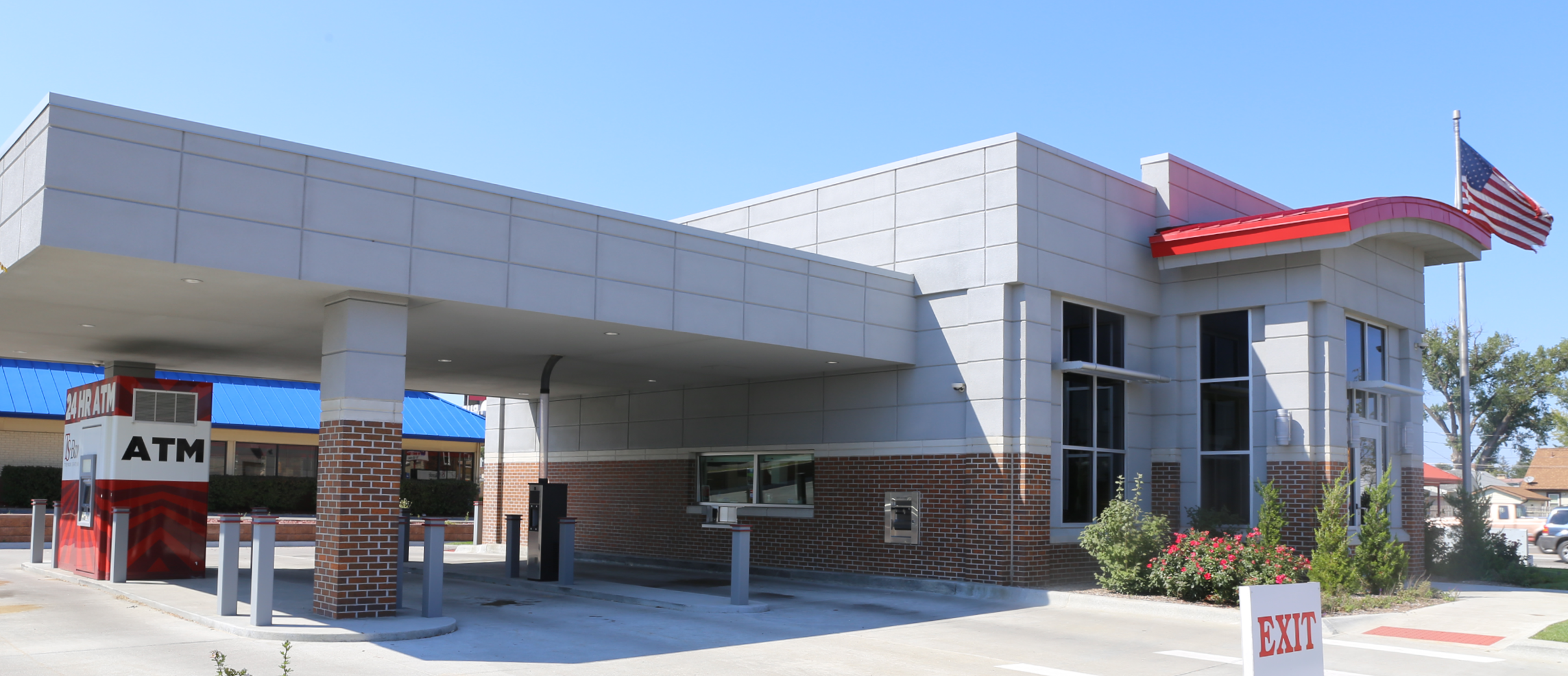 outside of the west broadway council bluffs location of ts bank